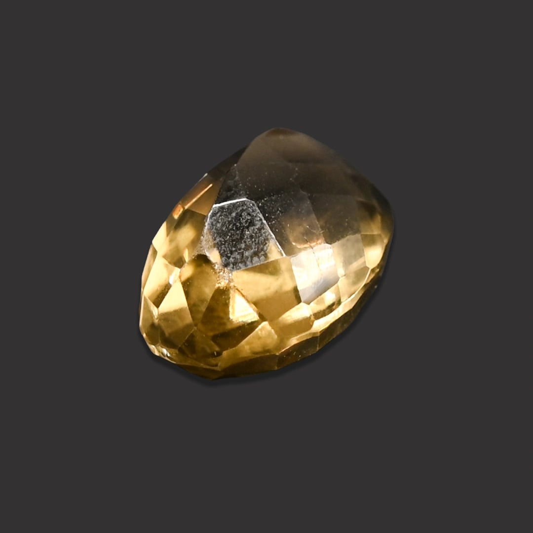 Yellow Topaz Cut 14.26 Ratti