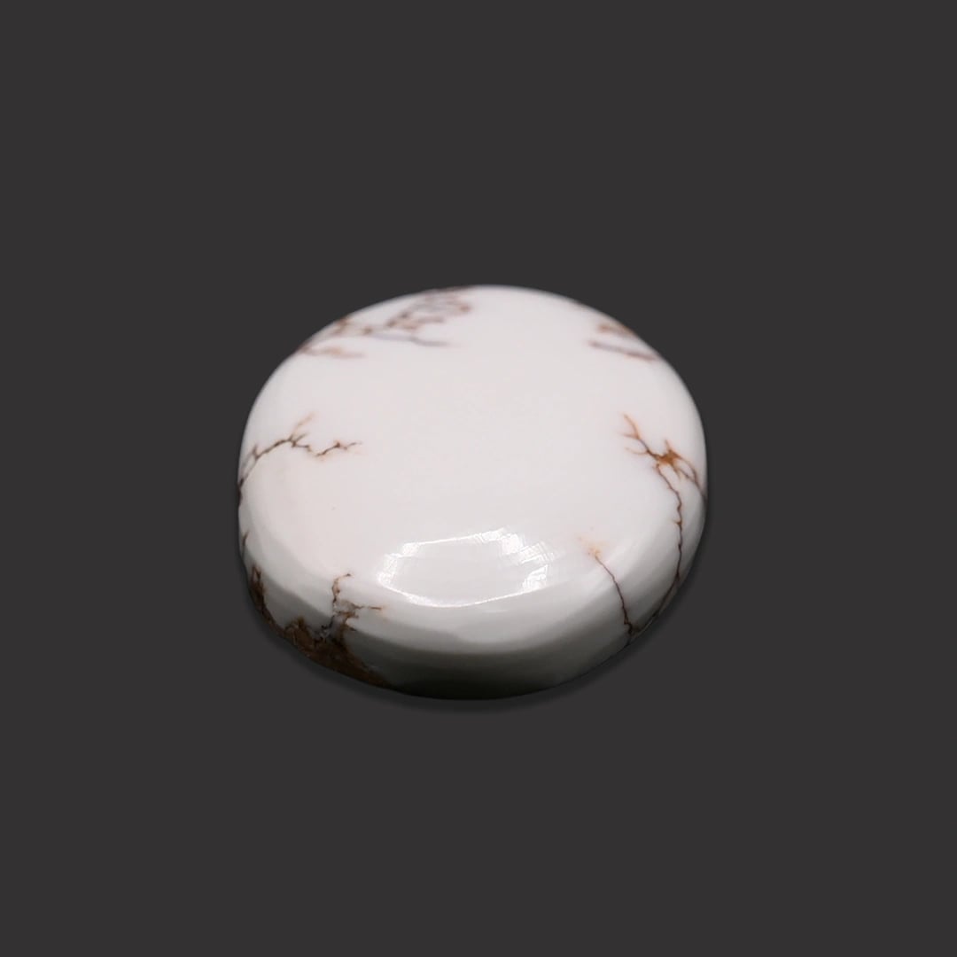Magnesite Stone 15.96 Ratti
